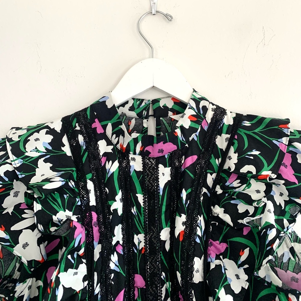 VERONICA BEARD Ruffle Sol Top - Picture 7 of 13